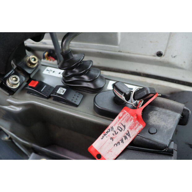 2019 TAKEUCHI TB216-46726097