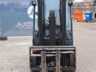 2018-toyota-8fbe16t-1444605-46726116