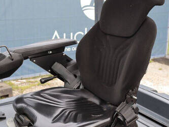 2018-toyota-8fbe16t-1444605-46726130