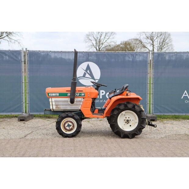 KUBOTA B1402-M-46726172