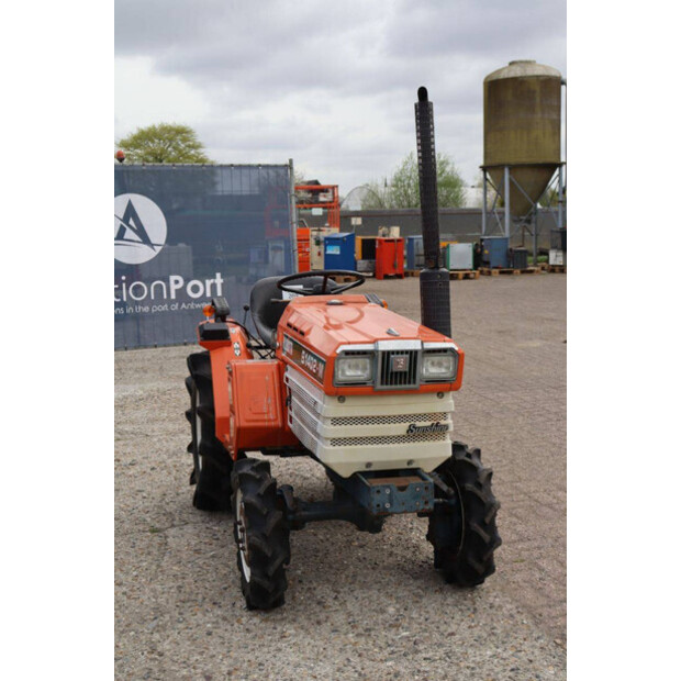 KUBOTA B1402-M-46726177