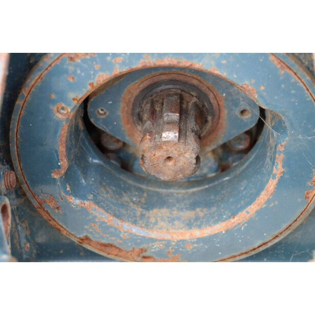 KUBOTA B1402-M-46726189