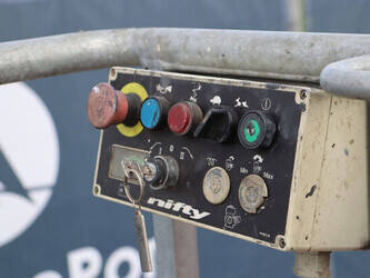 2001-niftylift-hr10e-46726243