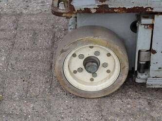 2005-skyjack-sjiii-3219-1444610-46726268