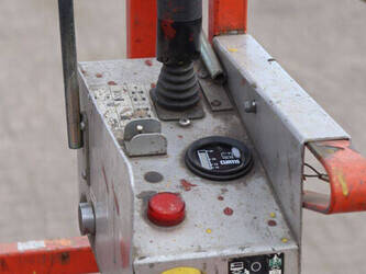 2005-skyjack-sjiii-3219-1444610-46726276