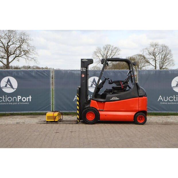 2005 Linde E30-03-600-46726304