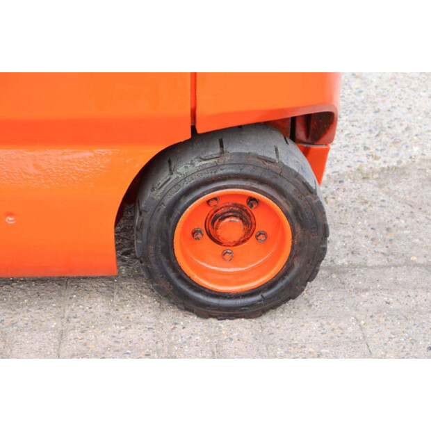 2005 Linde E30-03-600-46726316