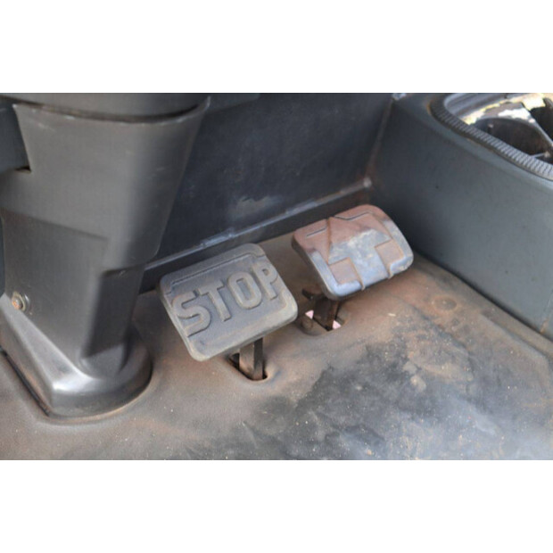 2005 Linde E30-03-600-46726324