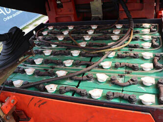 2005-linde-e30-03-600-1444612-46726332