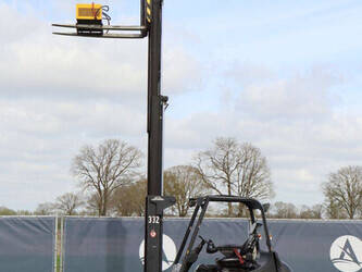 2005-linde-e30-03-600-1444612-46726335