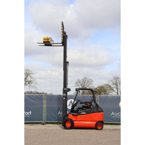 2005 Linde E30-03-600-46726336