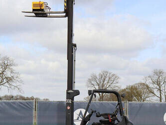 2005-linde-e30-03-600-1444612-46726336