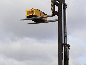 2005-linde-e30-03-600-1444612-46726338