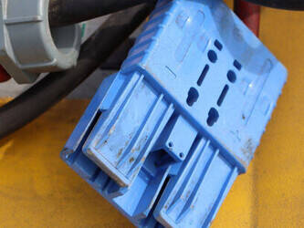 2005-linde-e30-03-600-1444612-46726340