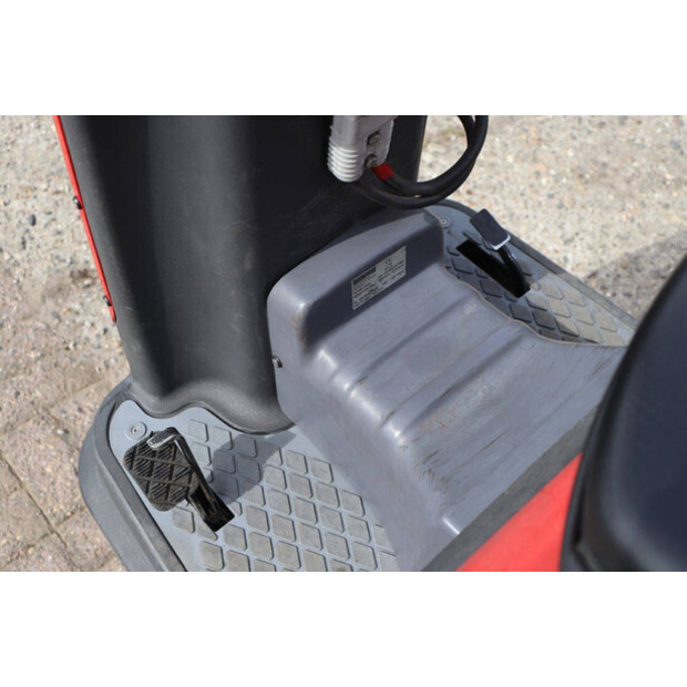 2016 Meclean PowerScrub 100D-46726482