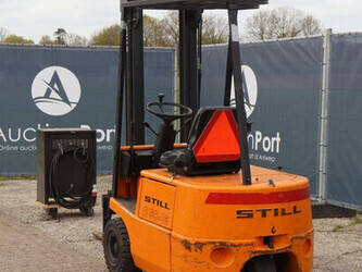 1992-still-r50-16-1444618-46726525