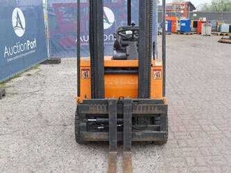 1992-still-r50-16-1444618-46726529