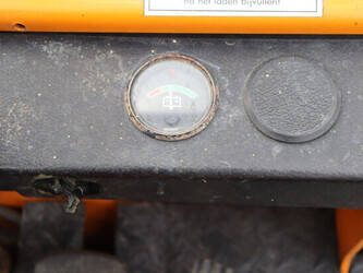 1992-still-r50-16-1444618-46726546