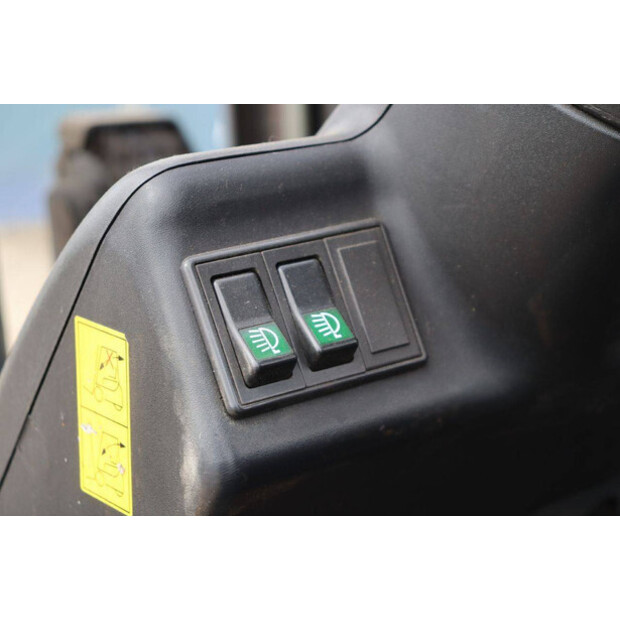 2005 ليندي E30-03-600-46726580