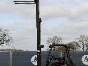 2005-linde-e30-03-600-1444619-46726592