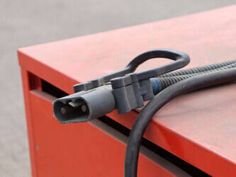 2005-linde-e30-03-600-1444619-46726597