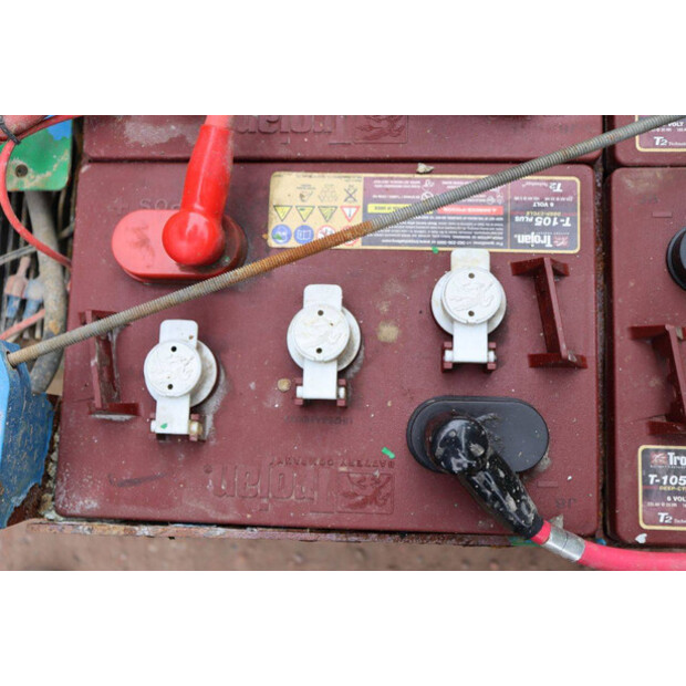 2016 جيني GS-1932-46726622