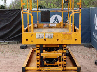 2014-haulotte-compact12-1444623-46726712