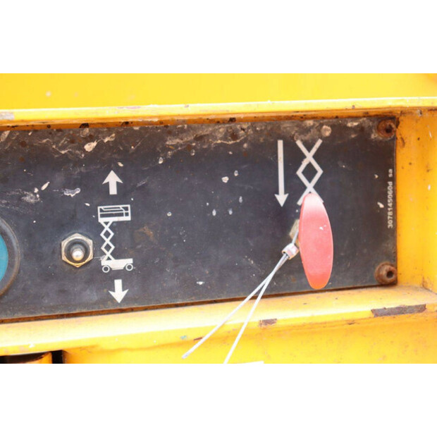 2014 هولوت COMPACT12-46726728