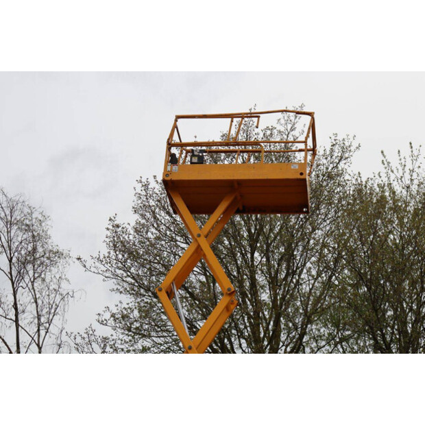 2014 هولوت COMPACT12-46726737