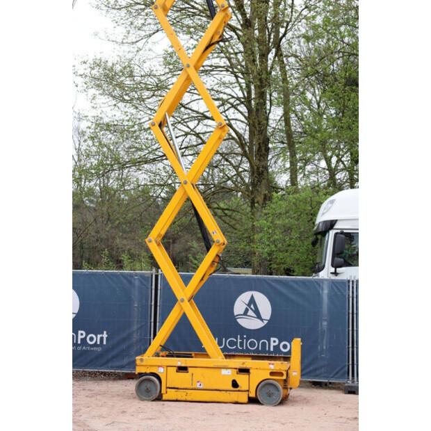 2014 هولوت COMPACT12-46726739