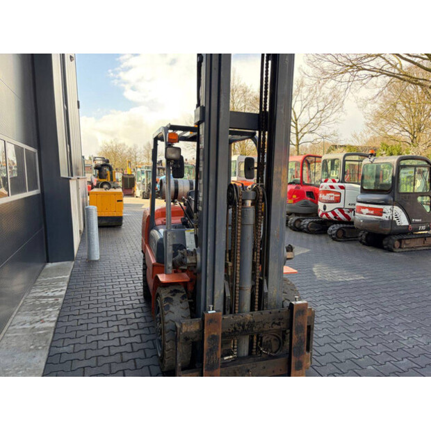 2012 HELI CPYD35-46726814