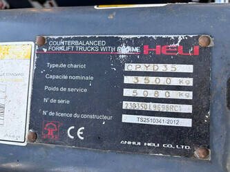 2012-heli-cpyd35-1444627-46726817