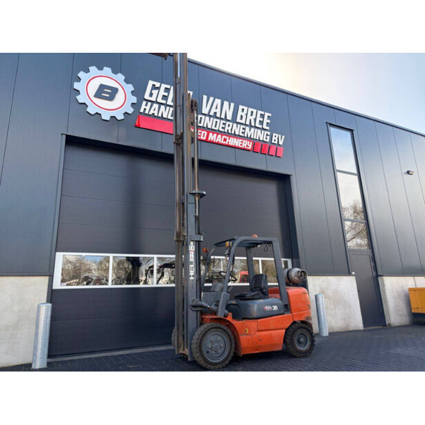 2012 HELI CPYD35-46726820