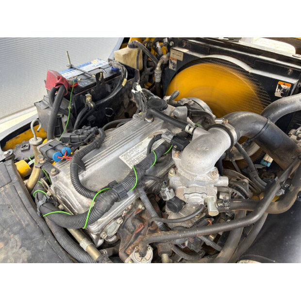 2006 يال GLP20SVX-46726831