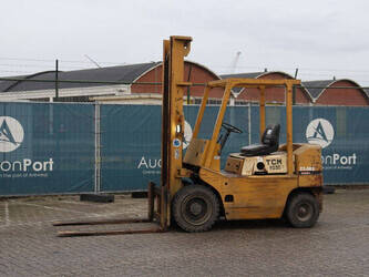 Image for FORKLIFTS TCM FD30Z5