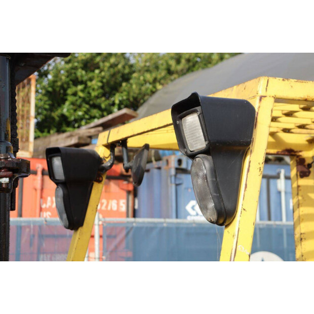 2003 هايستر H3.00XM-46727051