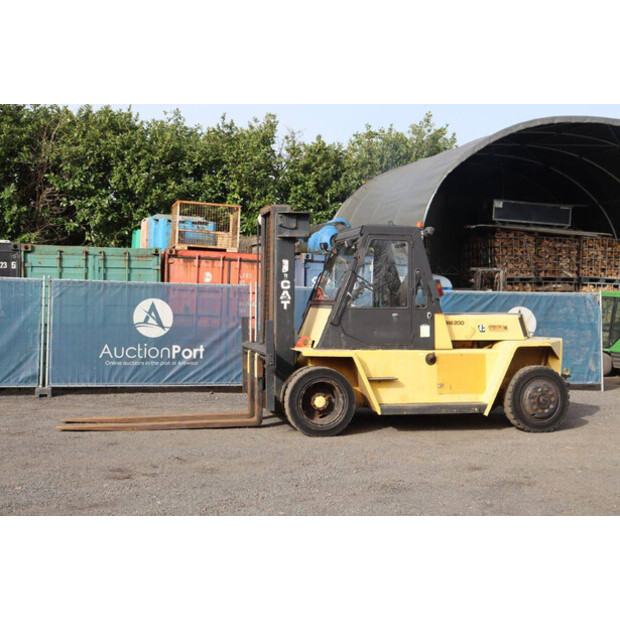 1990 كاتربيلر V200B-46727073