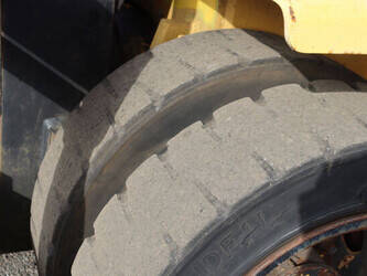 1990-caterpillar-v200b-1444639-46727088