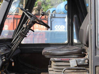 1990-caterpillar-v200b-1444639-46727097