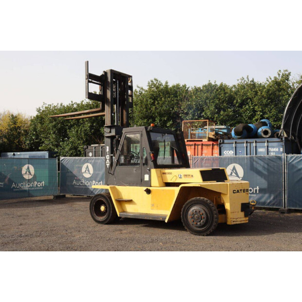 1990 كاتربيلر V200B-46727111