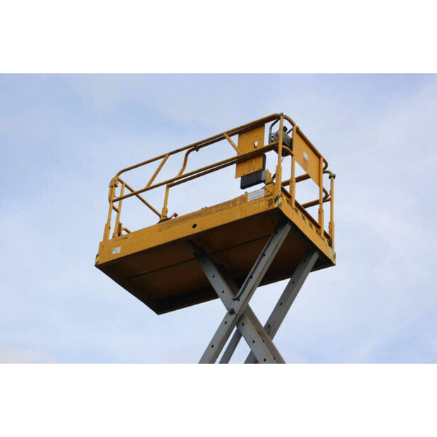 1999 جيني GS-2646-46727297