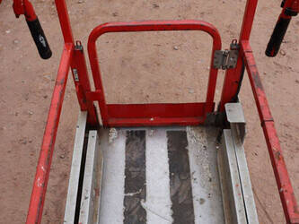 2008-jlg-1930es-1444649-46727390