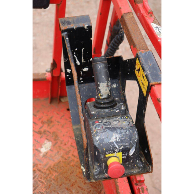 2003 LGMG AS0808-46727425