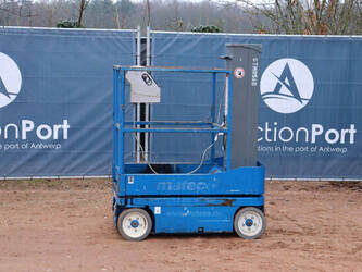 Image for AERIAL LIFTS 2015 SkyJack SJ12