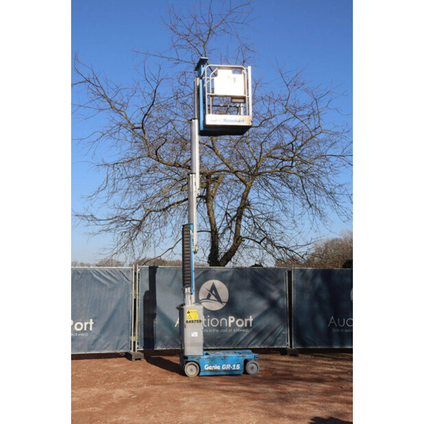 2015 Genie GR-15-46727533