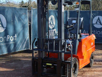 2025-machpro-mp-e2-5-1444655-46727546