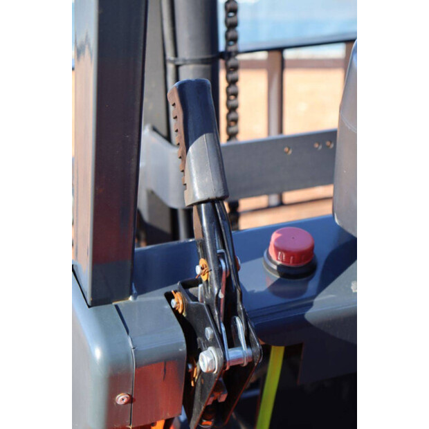 2025 ماك برو MP-E2.5-46727560