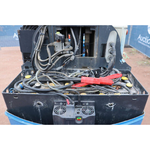 2015 ATN Piaf 880R-46727597