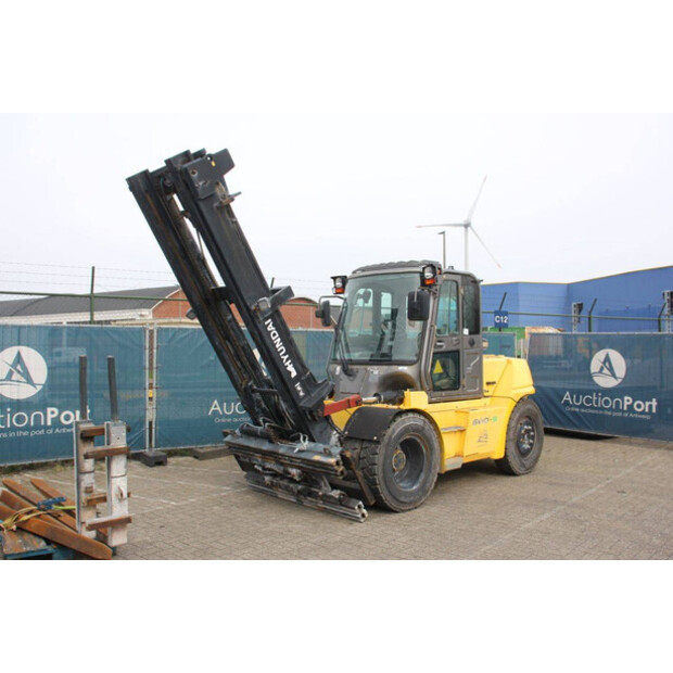 2016 Hyundai 80D-9-46727759