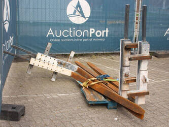 2016-hyundai-80d-9-1444662-46727760